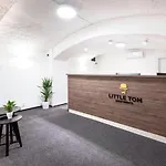 Little Tom Apartments